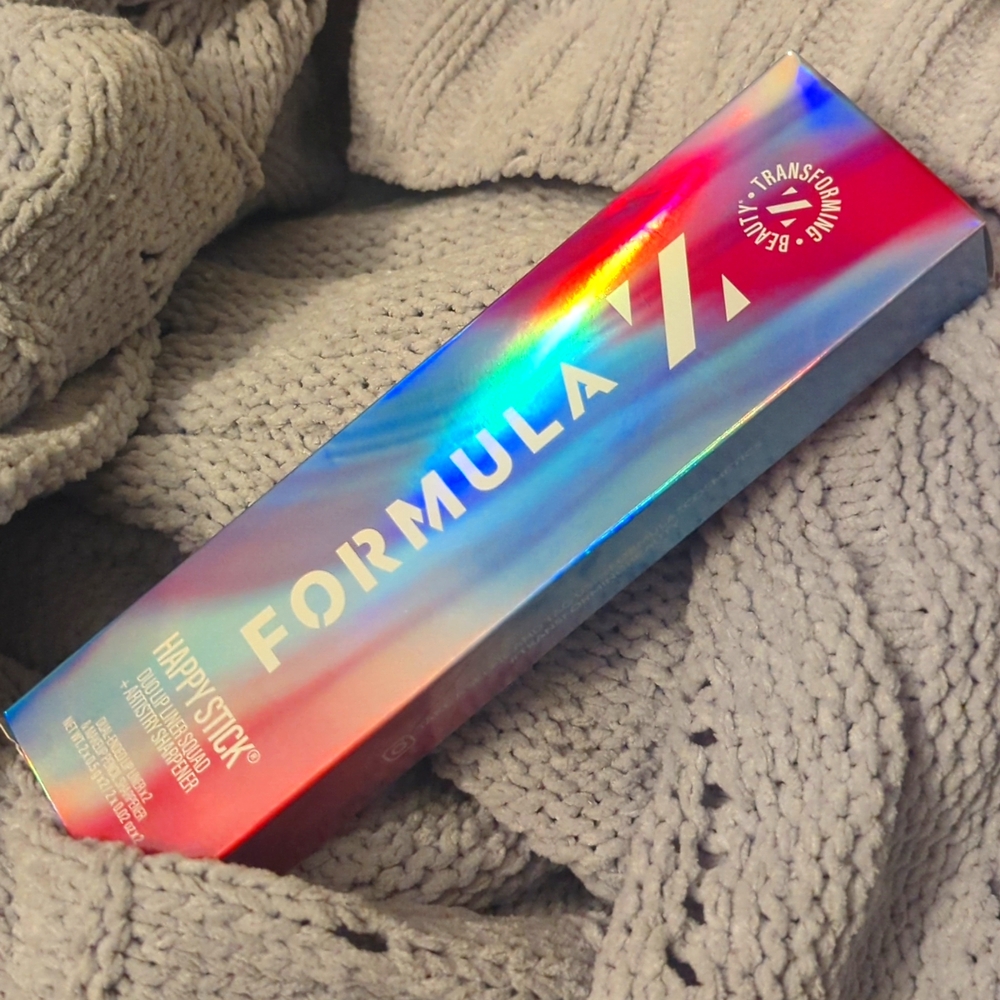 4 Dual Ended Lip Liner & Sharpener